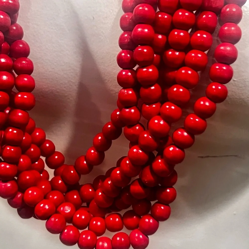 Elegant Vintage Beaded Necklace - Picture 8 of 10